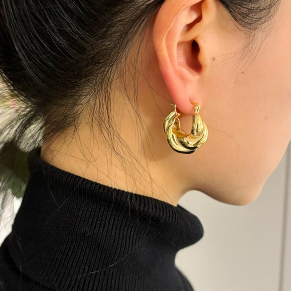 Bold Croissant Hoops Earrings - Picture 2 of 11